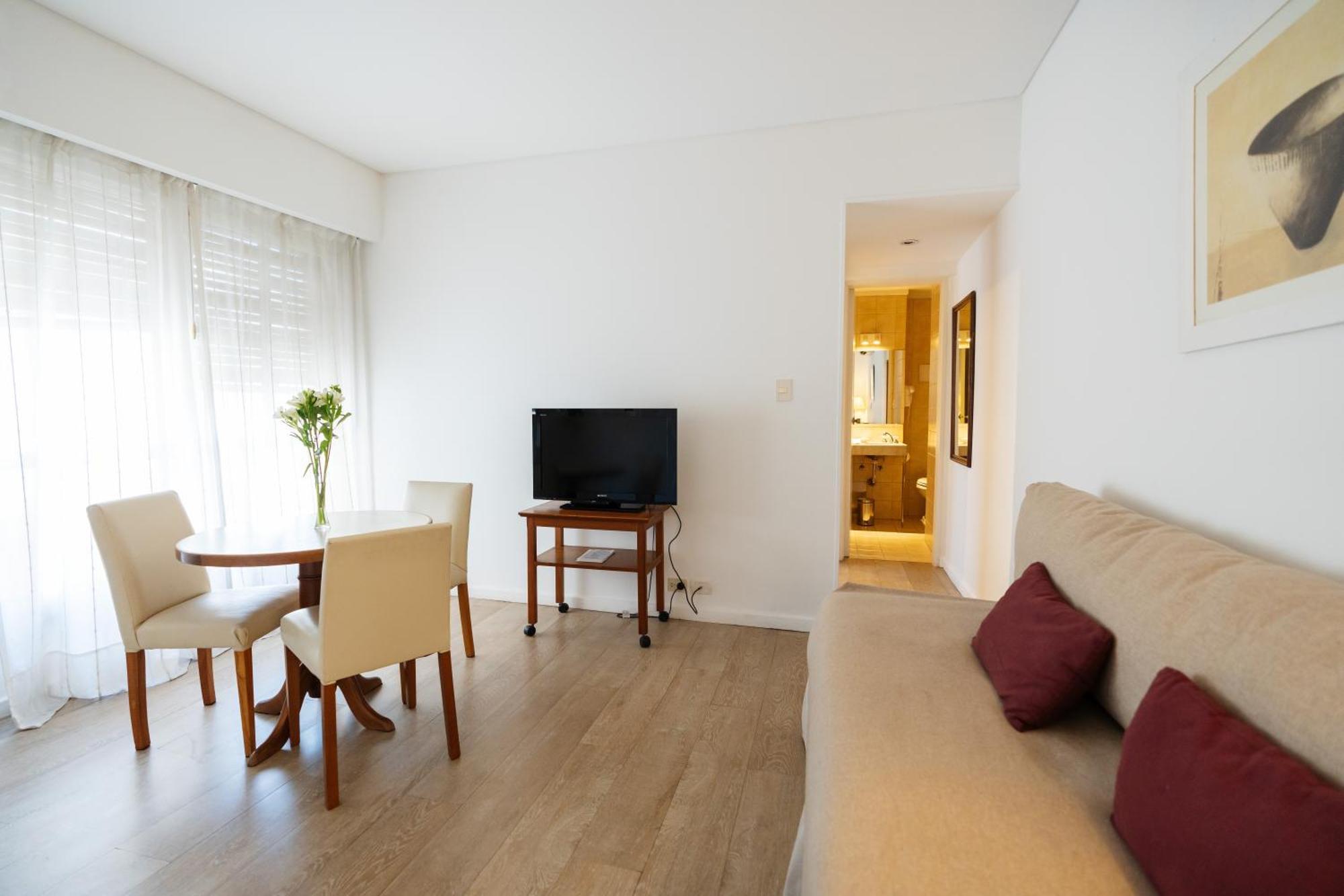 Loi Flats Buenos Aires Hotel ภายนอก รูปภาพ
